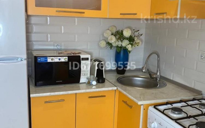 2-комнатная квартира, 60 м², 1/2 этаж помесячно, Севастопольская Атырау - изображение 3