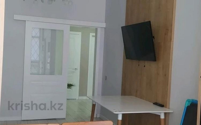 4-комнатная квартира, 90 м², 4/10 этаж помесячно, Бокейхана 11 Астана - изображение 5