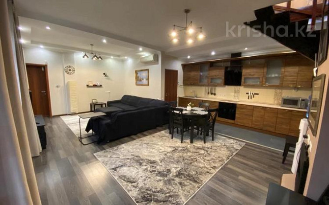 4-комнатный дом помесячно, 200 м², Аль фараби — Жарокова Almaty - photo 1