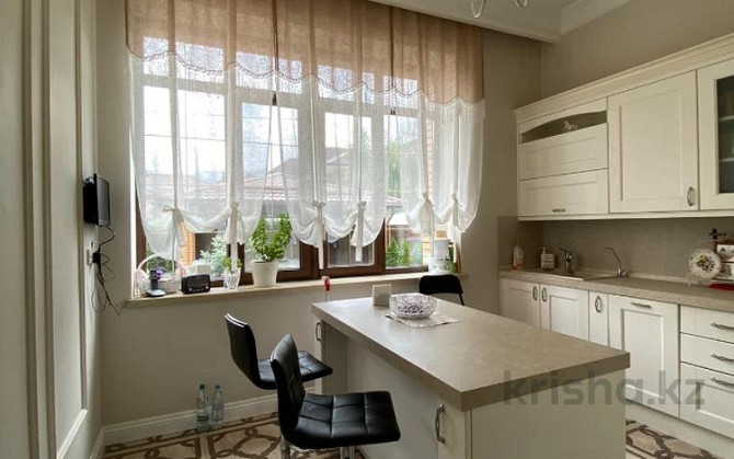 7-комнатный дом помесячно, 500 м², 13 сот., Жулдыз 107/3 Алматы - изображение 6
