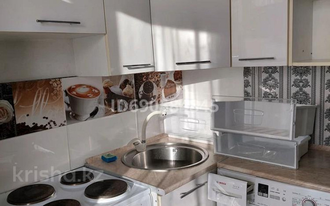 1-комнатная квартира, 30 м², 2/5 этаж помесячно, Независимости 93 - Р-н Электротоваров Усть-Каменогорск - изображение 4