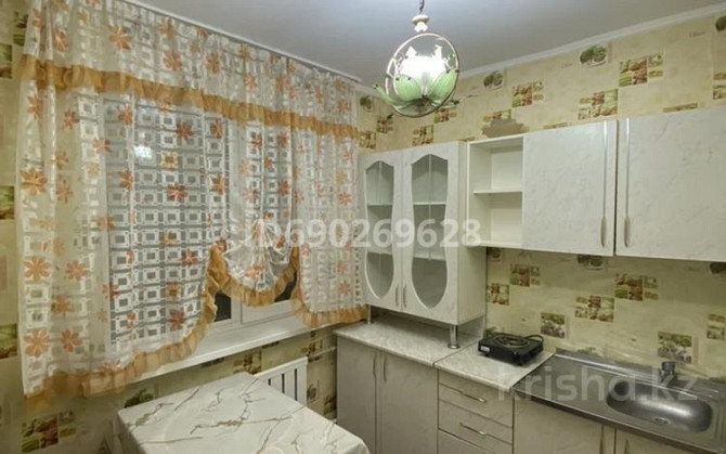 1-комнатная квартира, 42 м², 5/5 этаж помесячно, Спартака 11А - Глинки-спартака Семей - изображение 4
