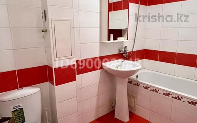 1-комнатная квартира, 42 м², 3/9 этаж помесячно, Аль фараби 88 - Детский мир Костанай - изображение 4