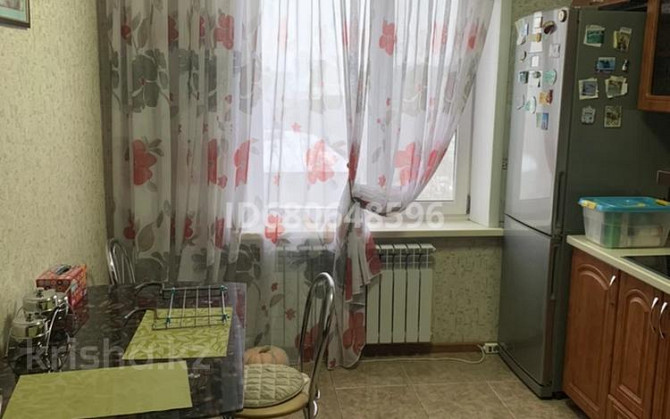 2-комнатная квартира, 53 м², 9/10 этаж помесячно, Валиханова 159 - Казахювелир, 4 школа Семей - изображение 2