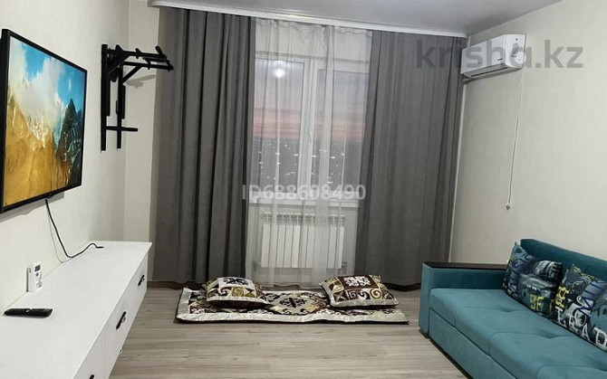 1-комнатная квартира, 40.2 м², 11/12 этаж помесячно, Каныша Сатпаева 55/7 Усть-Каменогорск - изображение 2