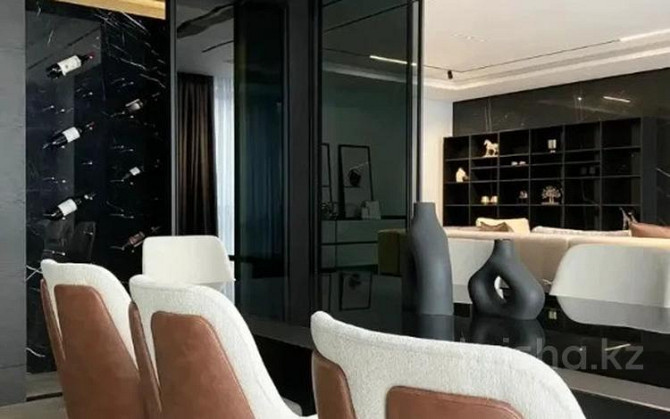4-комнатная квартира, 250 м², 1/6 этаж помесячно, Тимирязева 2а-в Almaty - photo 1