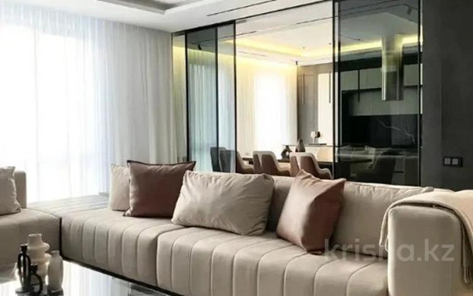 4-комнатная квартира, 250 м², 1/6 этаж помесячно, Тимирязева 2а-в Almaty - photo 2