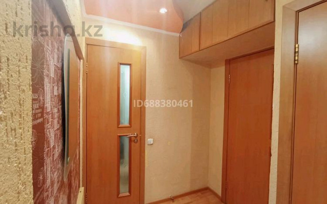 3-комнатная квартира, 62 м², 3/5 этаж помесячно, Джамбула 152 Кокшетау - изображение 2