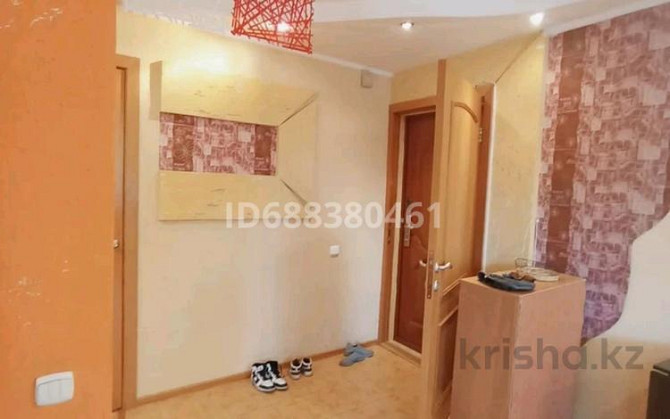 3-комнатная квартира, 62 м², 3/5 этаж помесячно, Джамбула 152 Кокшетау - изображение 1