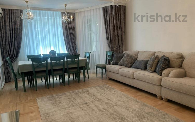 5-комнатная квартира, 250 м², 3/6 этаж помесячно, Каратаева 38а-в Алматы - изображение 2