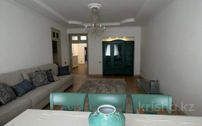 5-комнатная квартира, 250 м², 3/6 этаж помесячно, Каратаева 38а-в Алматы - изображение 7