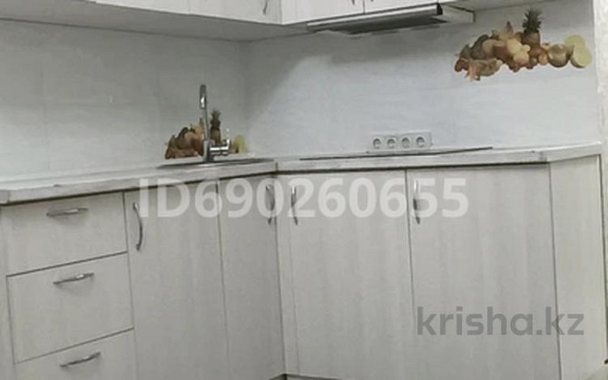 1-комнатная квартира, 32 м², 2/10 этаж помесячно, мкр Тастак-2, Карасай батыра - Варламова Алматы - изображение 1