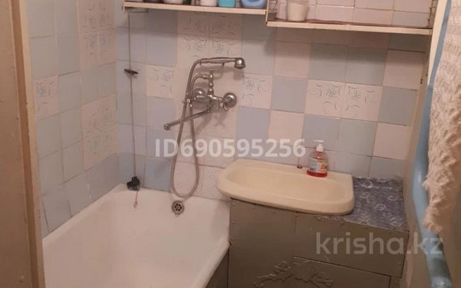 2-комнатная квартира, 51 м², 4/5 этаж помесячно, Ахметова 9 - В центре у мечети  - изображение 8