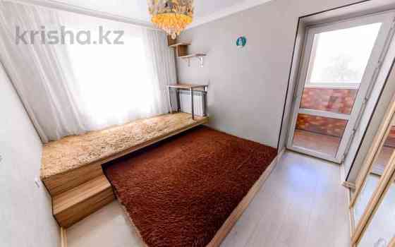 3-комнатная квартира, 85 м², 4/9 этаж посуточно, Бухар-Жырау 75 Караганда