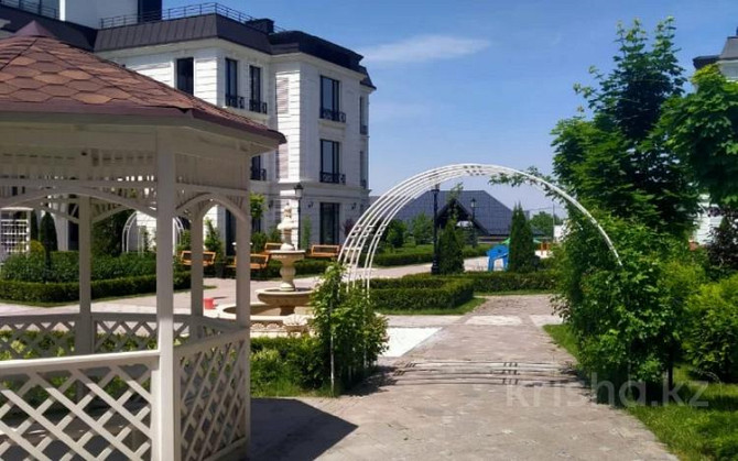 4-комнатная квартира, 200 м², 2/3 этаж помесячно, мкр Мирас, Мкр. Дарын 55 Алматы - изображение 4