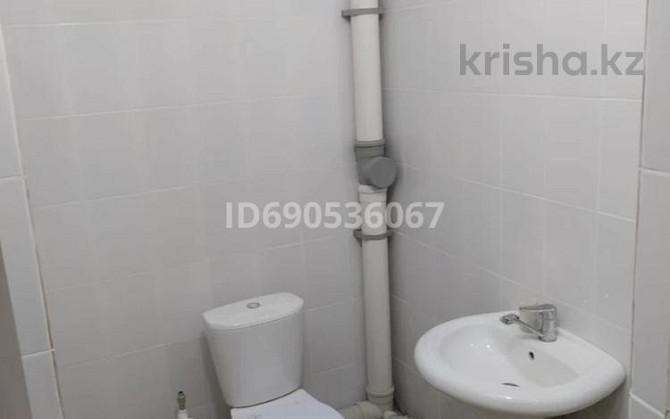 2-комнатная квартира, 61 м², 6/12 этаж помесячно, мкр Туран 15А Шымкент - изображение 6