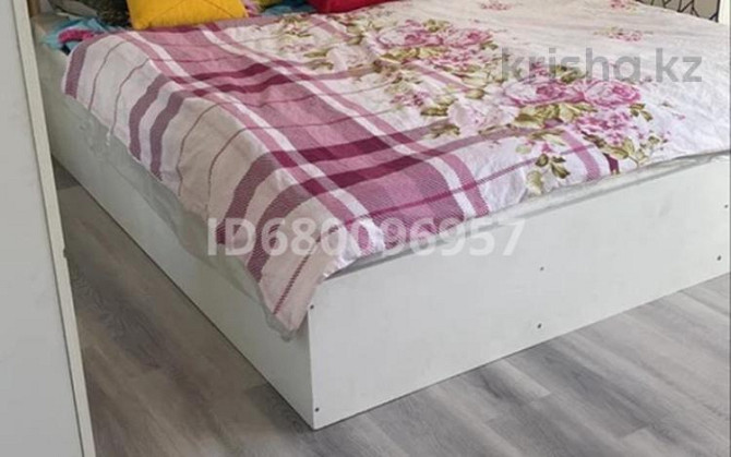 3-комнатная квартира, 45 м², 3/9 этаж помесячно, Молдагулова Шымкент - изображение 1