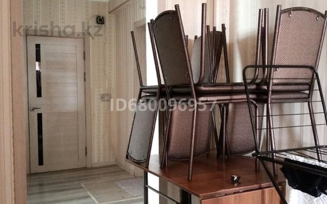 3-комнатная квартира, 45 м², 3/9 этаж помесячно, Молдагулова Шымкент - изображение 5