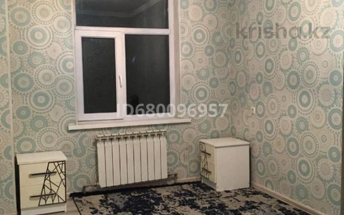 3-комнатная квартира, 45 м², 3/9 этаж помесячно, Молдагулова Шымкент - изображение 2