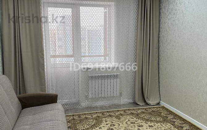 1-комнатная квартира, 40 м², 8/9 этаж помесячно, Микрорайон Аэропорт 1, Уральская Костанай - изображение 1