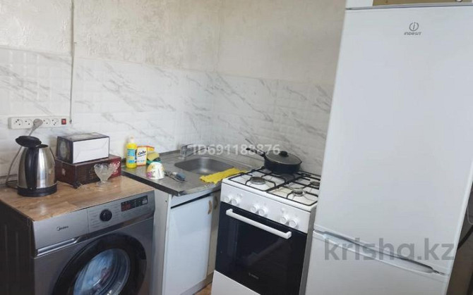 2-комнатная квартира, 45 м², 5/5 этаж помесячно, 5 - Возле детской поликлиники  - photo 3