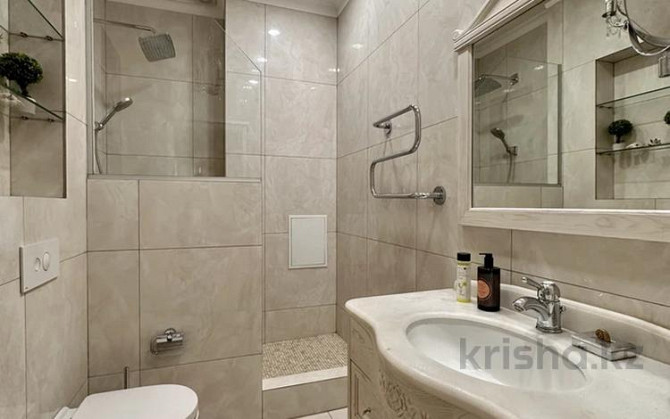3-комнатная квартира, 130.1 м², 2/6 этаж помесячно, Тулебаева 175 - Курмангазы Almaty - photo 6