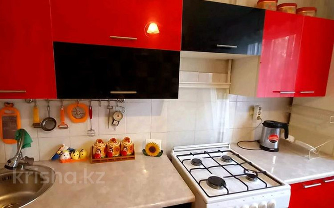 3-комнатная квартира, 70 м², 4/5 этаж помесячно, мкр Айнабулак-3 Almaty - photo 2