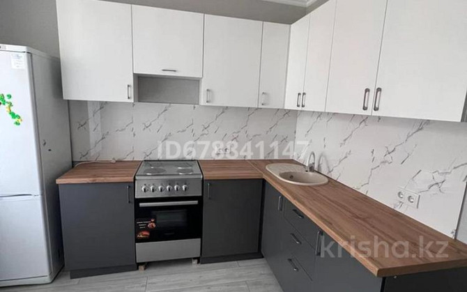 1-комнатная квартира, 42 м², 11/13 этаж помесячно, Кошкарбаева 48 Astana - photo 1
