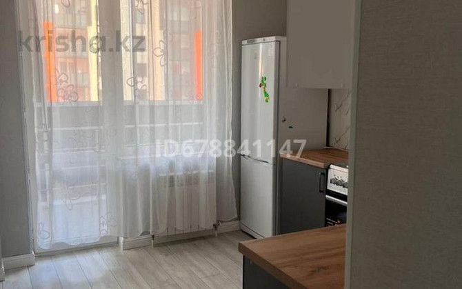 1-комнатная квартира, 42 м², 11/13 этаж помесячно, Кошкарбаева 48 Astana - photo 3