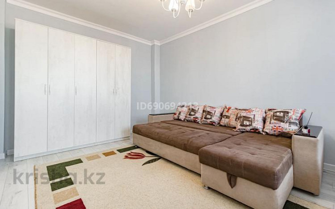 1-комнатная квартира, 42 м², 12/13 этаж помесячно, Нарикбаева 6 - ТРЦ Хан-Шатыр ул. Сарайшык КазГЮУ Астана - изображение 6