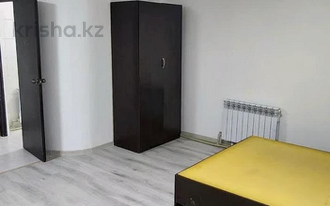 1-комнатная квартира, 35 м², 1/1 этаж помесячно, мкр Думан-2, Суюнбая Almaty - photo 2