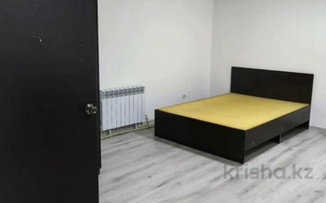 1-комнатная квартира, 35 м², 1/1 этаж помесячно, мкр Думан-2, Суюнбая Almaty - photo 3