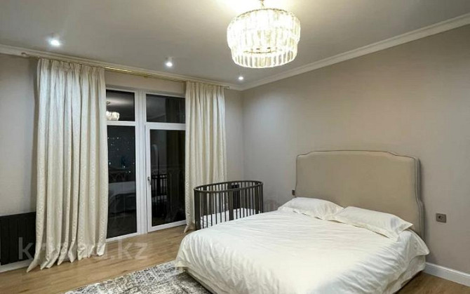3-комнатная квартира, 108 м², 12/13 этаж помесячно, Маркова 61 - Маркова - Тимирязева Almaty - photo 3