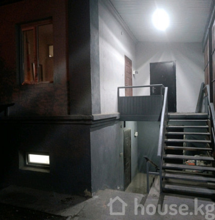 Дом, 6 и более комнат, 220 м2 Бишкек, КНУ, Жибек Жолу/Турузбекова Бишкек - изображение 8