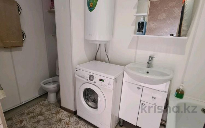 2-комнатная квартира, 40 м², 5/5 этаж посуточно, ул Бауыржан Момышулы (бывшая строительная) 52 — Ауэ Ekibastuz - photo 3