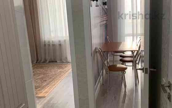 1-комнатная квартира, 45 м², 10/15 этаж помесячно, Туркестана 18 Астана