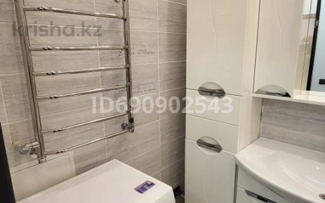 3-комнатная квартира, 67 м², 15/17 этаж помесячно, Ул.Егизбаева 7/7 Алматы - изображение 7