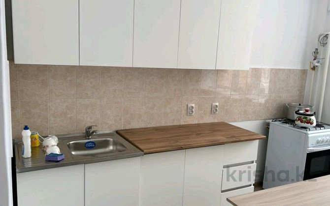 3-комнатная квартира, 80 м², 3/9 этаж помесячно, Самал 84 Oral - photo 7