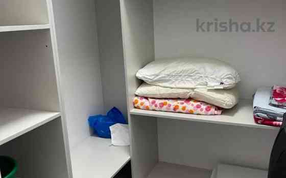1-комнатная квартира, 40 м², 1/9 этаж помесячно, Жарокова 277 Алматы