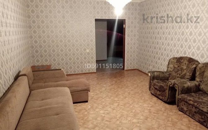 2-комнатная квартира, 81.5 м², 3/19 этаж помесячно, Тауелсиздик 34/1 Астана - изображение 4