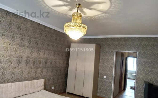 2-комнатная квартира, 81.5 м², 3/19 этаж помесячно, Тауелсиздик 34/1 Астана - изображение 6