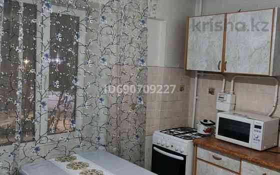 1-комнатная квартира, 40 м², 3/5 этаж помесячно, мкр Жетысу-4 10 - Абая- Момышулы Алматы