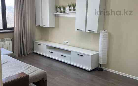 1-комнатная квартира, 40 м², 6/9 этаж помесячно, мкр Алмагуль 275 - Жарокова Almaty