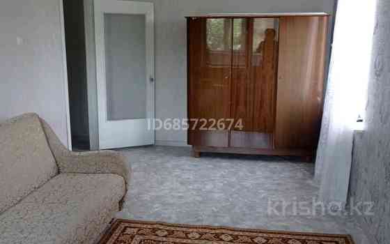 1-комнатная квартира, 32 м², 4/4 этаж помесячно, мкр №12 Almaty