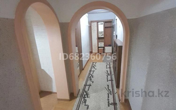 3-комнатная квартира, 68 м², 4/9 этаж посуточно, Сатпаева — Академии Атырау - изображение 6