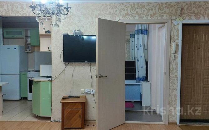 3-комнатная квартира, 60 м², 2/5 этаж посуточно, КШТ, ул. Сатпаева 14/3 Усть-Каменогорск - изображение 5