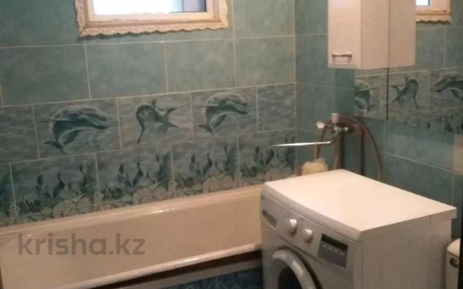 2-комнатная квартира, 40 м², 3/4 этаж посуточно, Семёновой 15 Риддер - изображение 4
