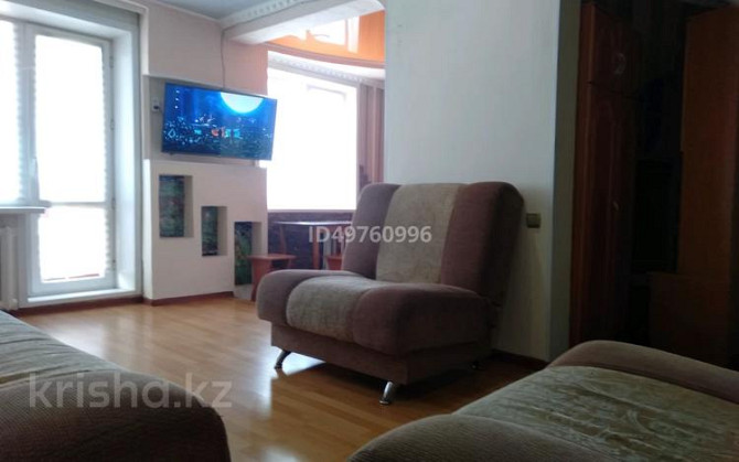 2-комнатная квартира, 48 м², 4/5 этаж посуточно, улица Ауэзова 42 Ekibastuz - photo 2