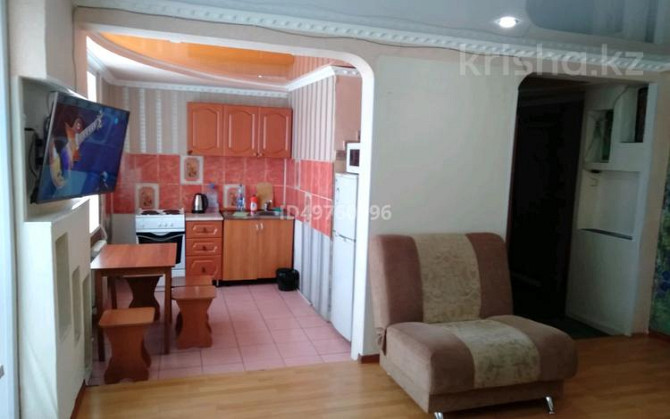 2-комнатная квартира, 48 м², 4/5 этаж посуточно, улица Ауэзова 42 Ekibastuz - photo 1