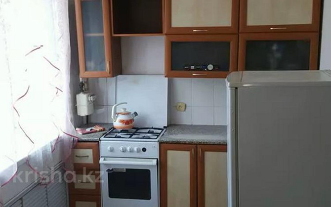 3-комнатная квартира, 63 м², 2 этаж посуточно, Абая Kokshetau - photo 3